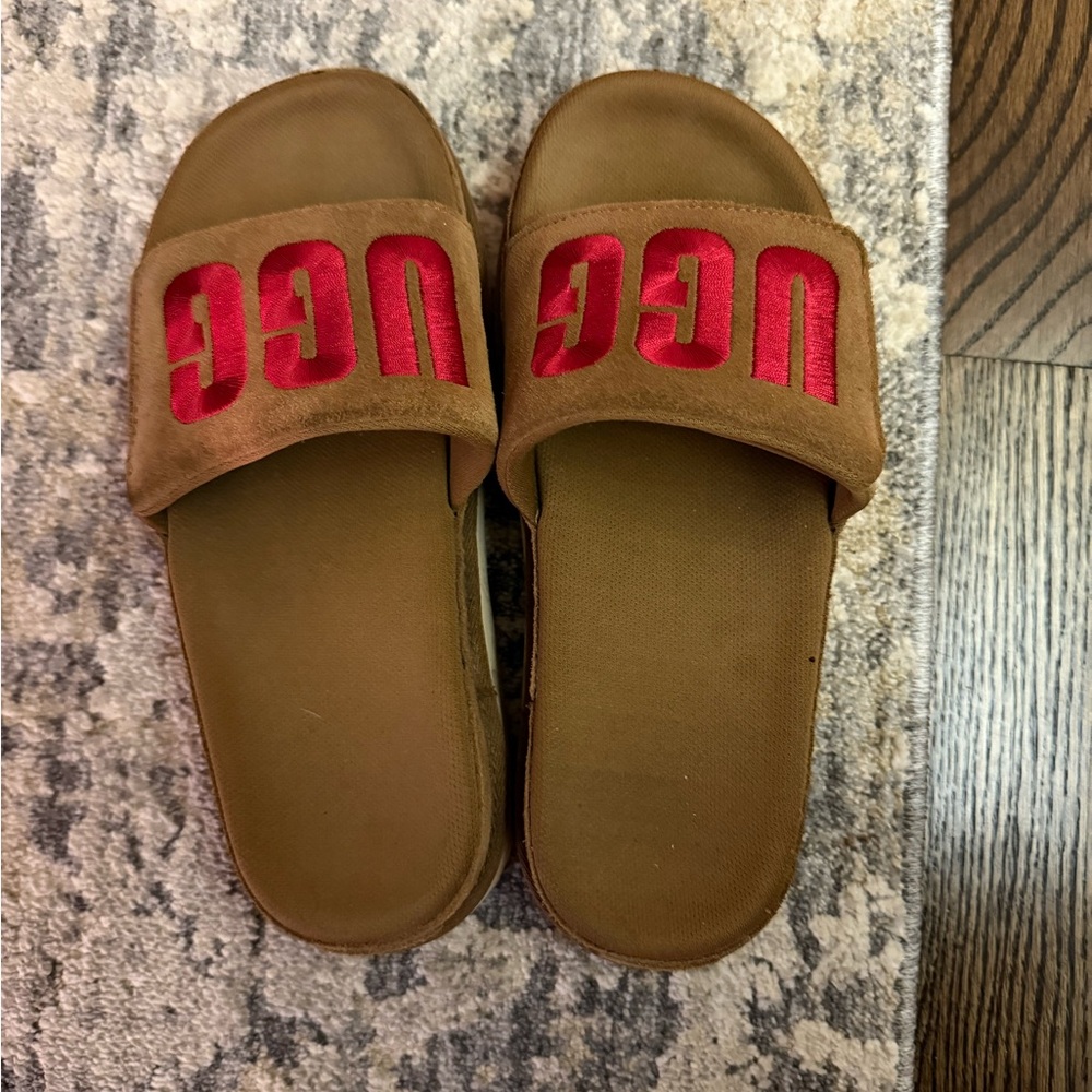 UGG Laton Slide Thick Sole Slippers WOMEN'S size 7